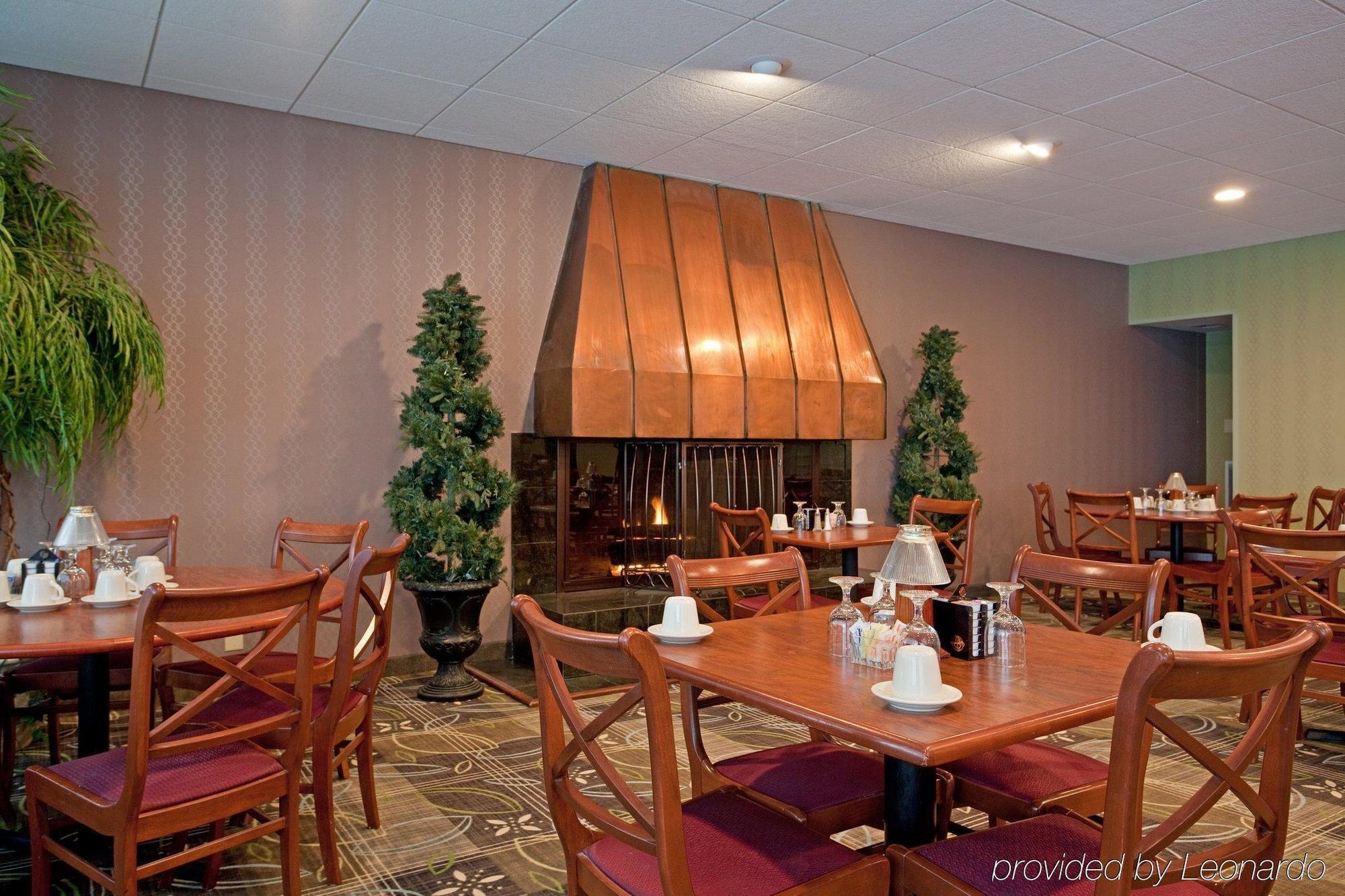Days Inn By Wyndham Plattsburgh Restaurante foto